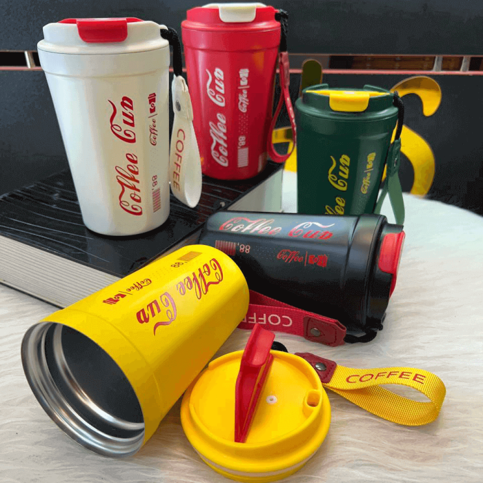 Coca design travel mug 380 ml